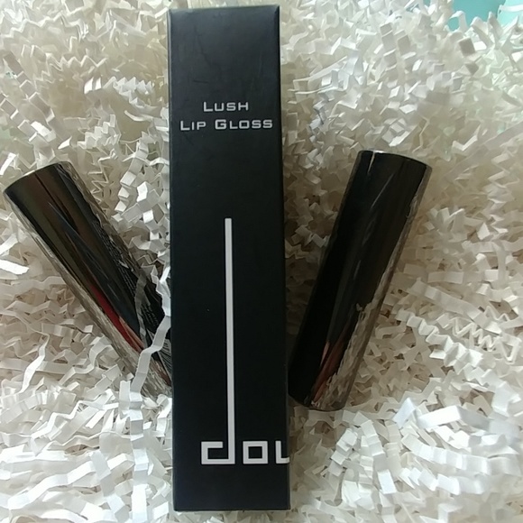Doucce Lip Collection - Picture 2 of 4